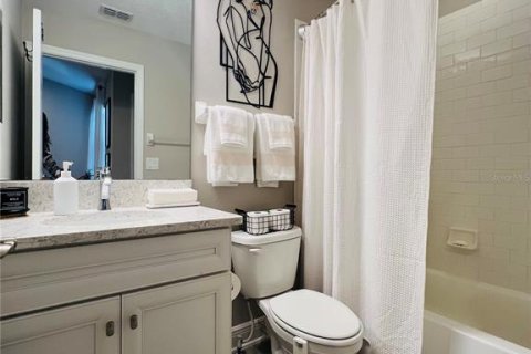 Townhouse in Clearwater, Florida 2 bedrooms, 145.95 sq.m. № 2385707 - photo 25