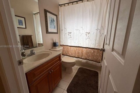 Купить виллу или дом в Майами, Флорида 5 спален, 279.54м2, № 2006615 - фото 12