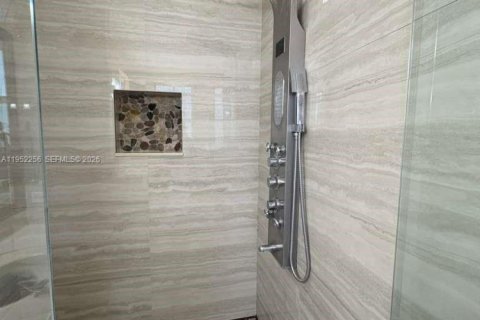 Купить виллу или дом в Майами, Флорида 5 спален, 279.54м2, № 2006615 - фото 25