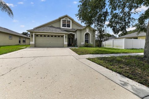 Villa ou maison à vendre à Apollo Beach, Floride: 4 chambres, 222.13 m2 № 2228354 - photo 3
