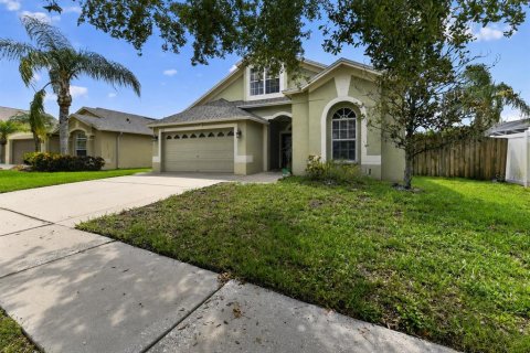 Villa ou maison à vendre à Apollo Beach, Floride: 4 chambres, 222.13 m2 № 2228354 - photo 2