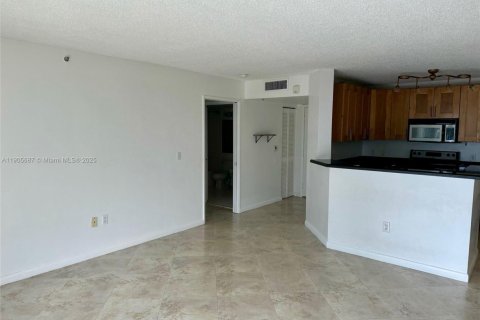 Снять в аренду кондоминиум в Авентура, Флорида 1 спальня, 69.68м2, № 1956381 - фото 5