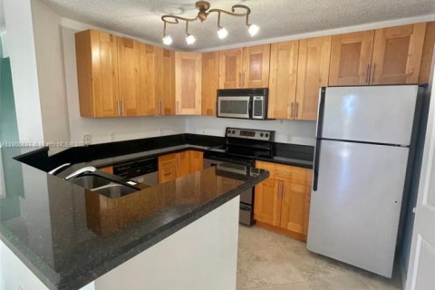 Снять в аренду кондоминиум в Авентура, Флорида 1 спальня, 69.68м2, № 1956381 - фото 3