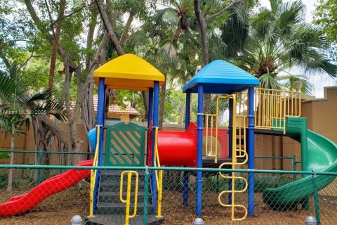 Снять в аренду кондоминиум в Авентура, Флорида 1 спальня, 69.68м2, № 1956381 - фото 22