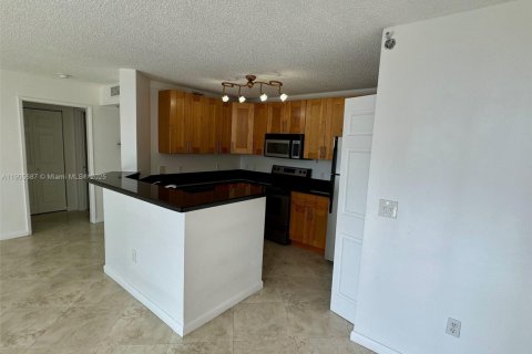 Снять в аренду кондоминиум в Авентура, Флорида 1 спальня, 69.68м2, № 1956381 - фото 9