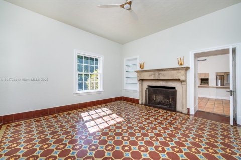 Villa ou maison à louer à Miami, Floride: 3 chambres, 278.8 m2 № 1972569 - photo 14