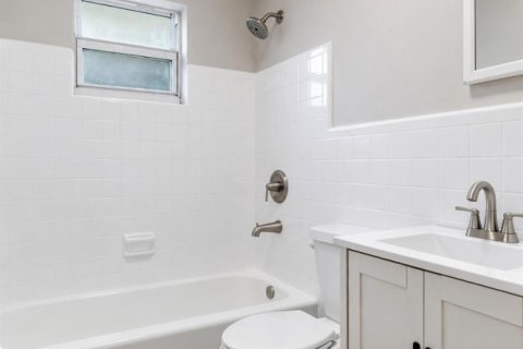 Villa ou maison à louer à Fort Lauderdale, Floride: 3 chambres, 89.19 m2 № 2389563 - photo 14