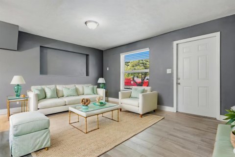 Villa ou maison à louer à Fort Lauderdale, Floride: 3 chambres, 89.19 m2 № 2389563 - photo 8