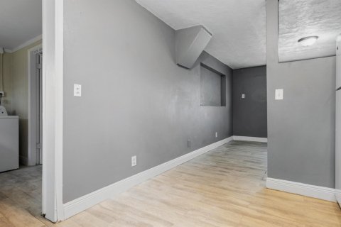 Villa ou maison à louer à Fort Lauderdale, Floride: 3 chambres, 89.19 m2 № 2389563 - photo 23