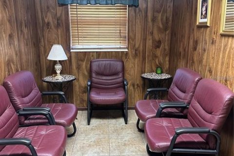 Propiedad comercial en venta en Bronson, Florida, 334.82 m2 № 1554302 - foto 5