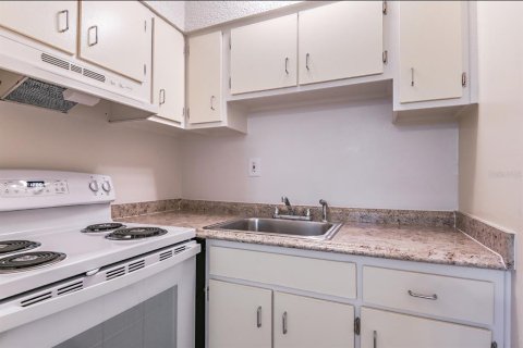 Apartment in Tampa, Florida 1 bedroom, 46.45 sq.m. № 2214808 - photo 3