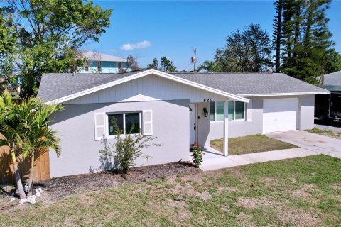 Villa ou maison à vendre à Palmetto, Floride: 4 chambres, 171.22 m2 № 1524322 - photo 3