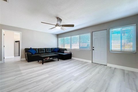 Villa ou maison à vendre à Palmetto, Floride: 4 chambres, 171.22 m2 № 1524322 - photo 14