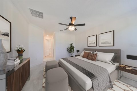 House in Apollo Beach, Florida 5 bedrooms, 246.75 sq.m. № 1620168 - photo 7