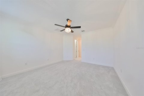 House in Apollo Beach, Florida 5 bedrooms, 246.75 sq.m. № 1620168 - photo 17