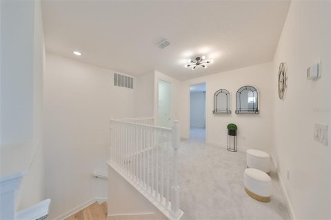 House in Apollo Beach, Florida 5 bedrooms, 246.75 sq.m. № 1620168 - photo 24