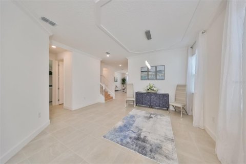 House in Apollo Beach, Florida 5 bedrooms, 246.75 sq.m. № 1620168 - photo 4