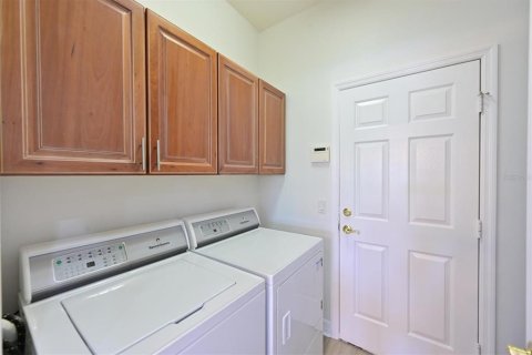 Casa en venta en Bradenton, Florida, 2 dormitorios, 175.03 m2 № 1684483 - foto 25