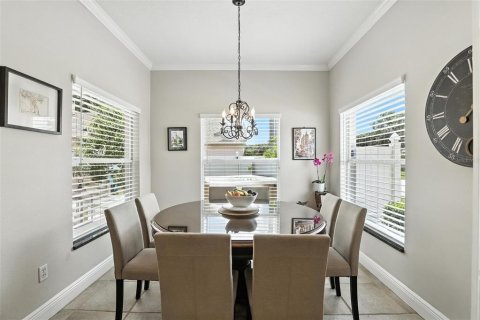 House in Casselberry, Florida 5 bedrooms, 228.63 sq.m. № 1799903 - photo 6