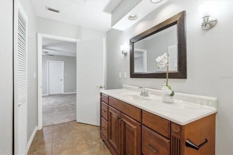 Copropriété à vendre à Sarasota, Floride: 3 chambres, 142.6 m2 № 2127070 - photo 21
