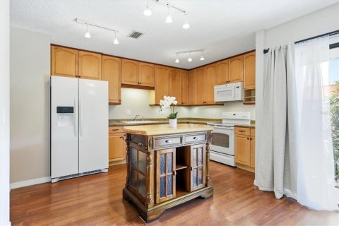 Copropriété à vendre à Sarasota, Floride: 3 chambres, 142.6 m2 № 2127070 - photo 12