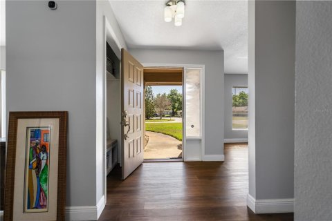 House in Orlando, Florida 4 bedrooms, 172.15 sq.m. № 1584678 - photo 9
