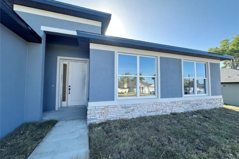 House in Ocala, Florida 4 bedrooms, 174.01 sq.m. № 1591282 - photo 3