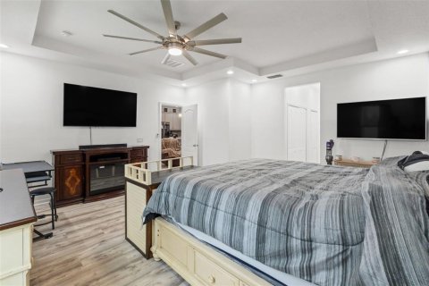 Casa en venta en Weeki Wachee, Florida, 4 dormitorios, 225.29 m2 № 1900385 - foto 29
