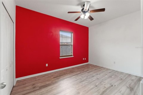 Casa en venta en Weeki Wachee, Florida, 4 dormitorios, 225.29 m2 № 1900385 - foto 25