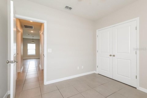 Villa ou maison à louer à Kissimmee, Floride: 4 chambres, 158.58 m2 № 2407003 - photo 13
