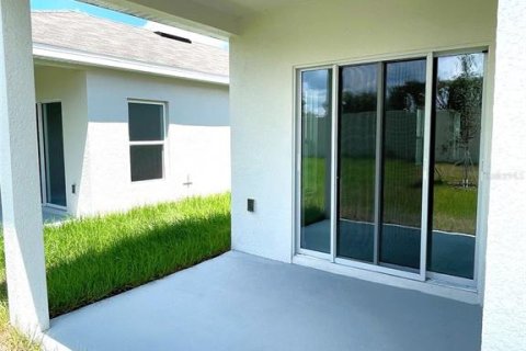 Casa en alquiler en Haines City, Florida, 3 dormitorios, 139.45 m2 № 1912932 - foto 20