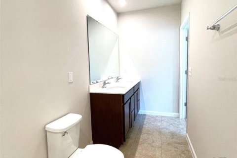 Casa en alquiler en Haines City, Florida, 3 dormitorios, 139.45 m2 № 1912932 - foto 15
