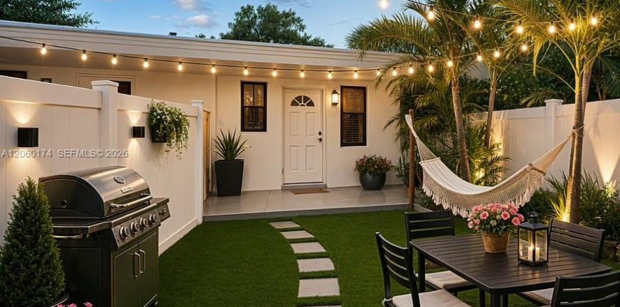 Villa ou maison à Miami Shores, Floride 1 chambre, 60.39 m2 № 2245988