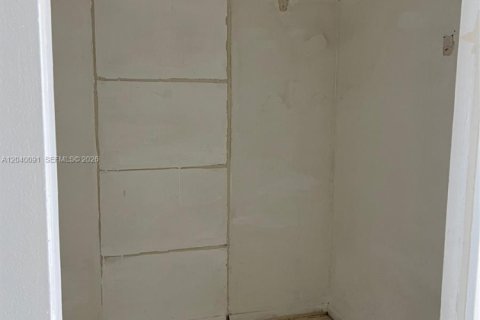 Studio in the Condo in North Miami, Florida  № 2086606 - photo 14