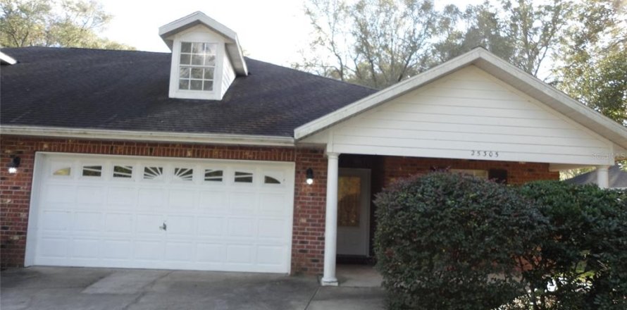 Condominio en Newberry, Florida, 3 dormitorios № 1908428