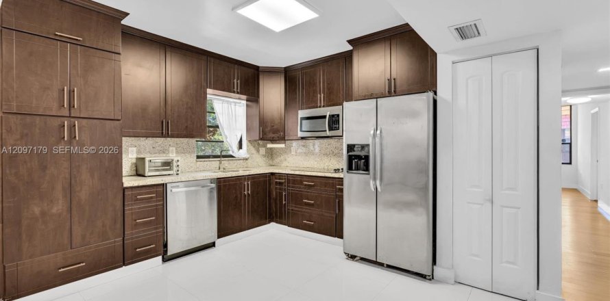 Condo à Miami, Floride, 2 chambres  № 2400666
