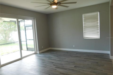 Casa en alquiler en Winter Springs, Florida, 4 dormitorios, 213.86 m2 № 1918507 - foto 20