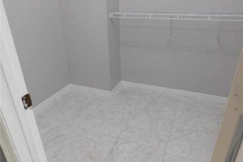 Casa en alquiler en Winter Springs, Florida, 4 dormitorios, 213.86 m2 № 1918507 - foto 17