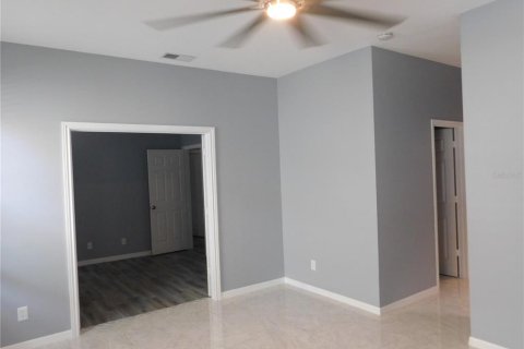 Casa en alquiler en Winter Springs, Florida, 4 dormitorios, 213.86 m2 № 1918507 - foto 15