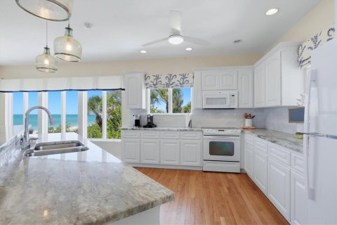House in Placida, Florida 4 bedrooms, 264.31 sq.m. № 2108088 - photo 18