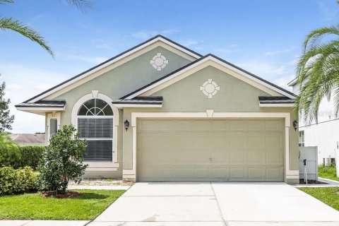 House in Apollo Beach, Florida 3 bedrooms, 141.68 sq.m. № 2393390