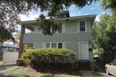 Commercial property in Jacksonville, Florida 7 bedrooms, 374.58 sq.m. № 767836 - photo 1