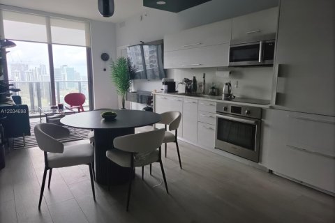Copropriété à vendre à Miami, Floride: 1 chambre, 67.08 m2 № 2153634 - photo 10
