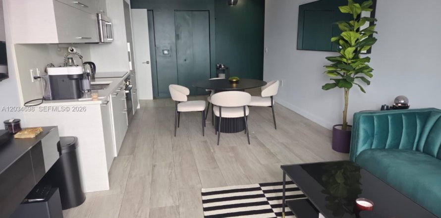 Condo à Miami, Floride, 1 chambre № 2153634