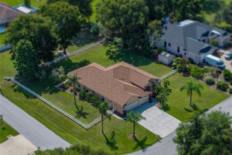 House in Dade City, Florida 4 bedrooms, 203.92 sq.m. № 1899813 - photo 5