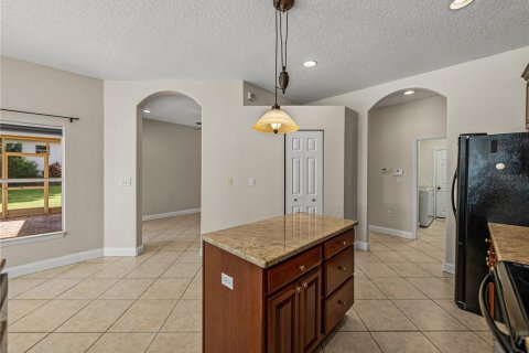 House in Dade City, Florida 4 bedrooms, 203.92 sq.m. № 1899813 - photo 15