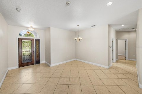 House in Dade City, Florida 4 bedrooms, 203.92 sq.m. № 1899813 - photo 7
