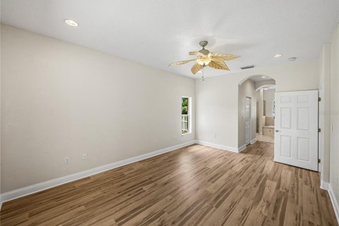 House in Dade City, Florida 4 bedrooms, 203.92 sq.m. № 1899813 - photo 26
