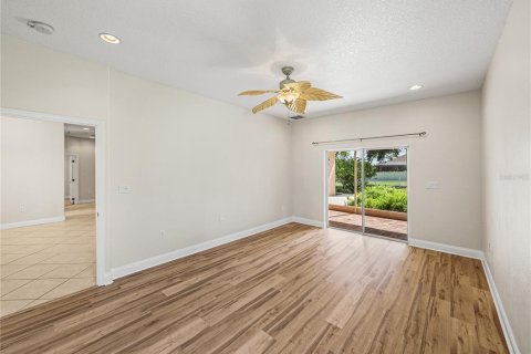 House in Dade City, Florida 4 bedrooms, 203.92 sq.m. № 1899813 - photo 24