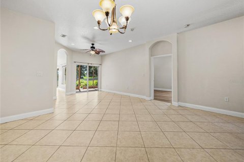 House in Dade City, Florida 4 bedrooms, 203.92 sq.m. № 1899813 - photo 9